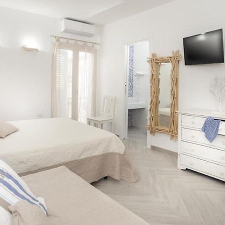 B&B Jolie Санта-Тереза-Галлура Экстерьер фото