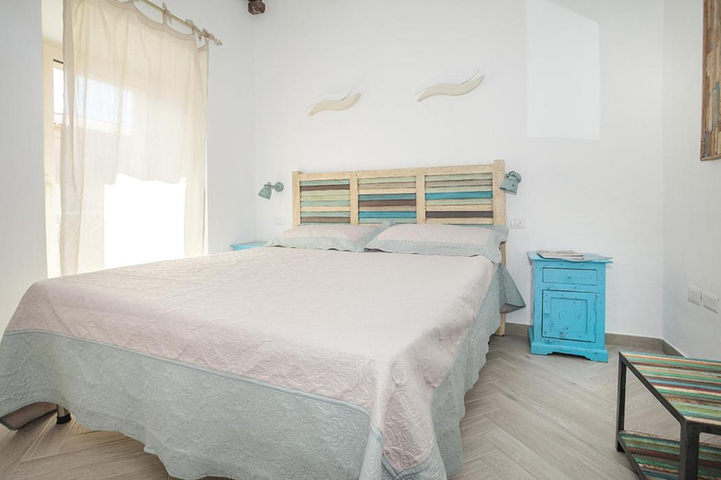 B&B Jolie Санта-Тереза-Галлура Экстерьер фото
